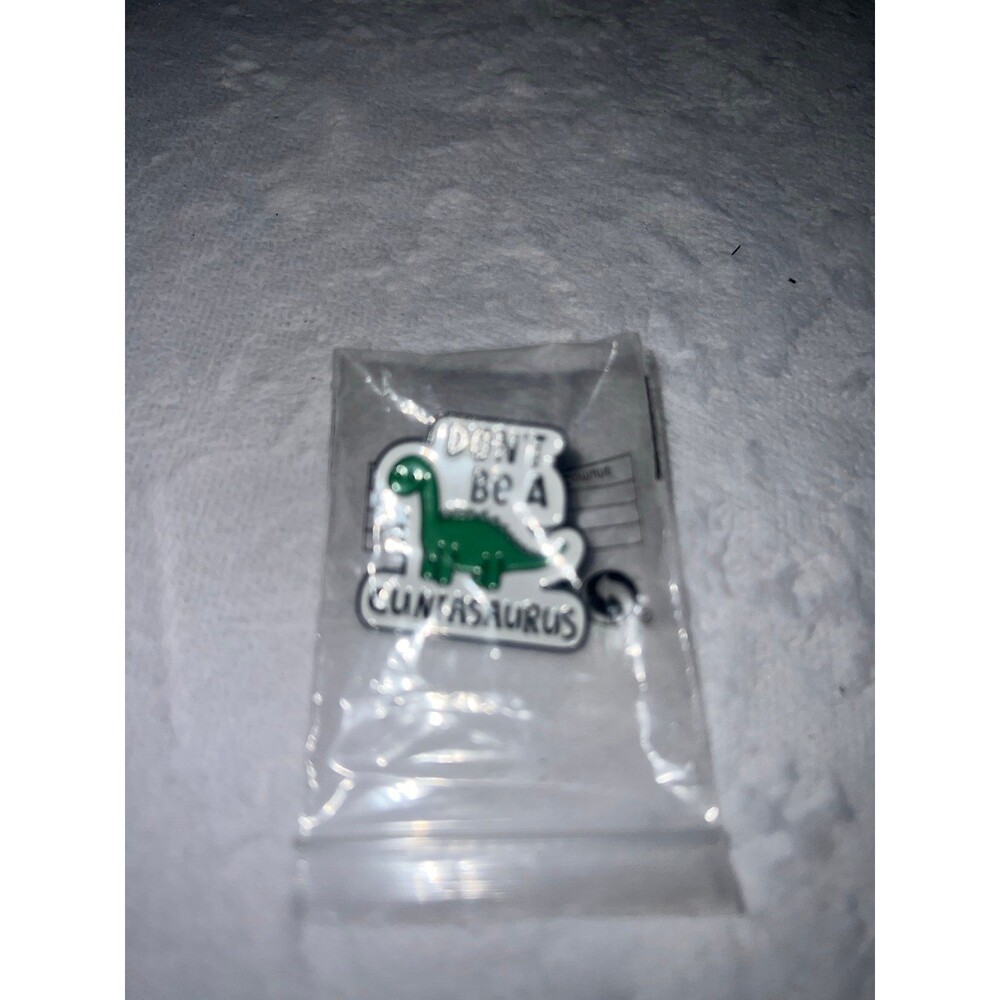 Novelty pin